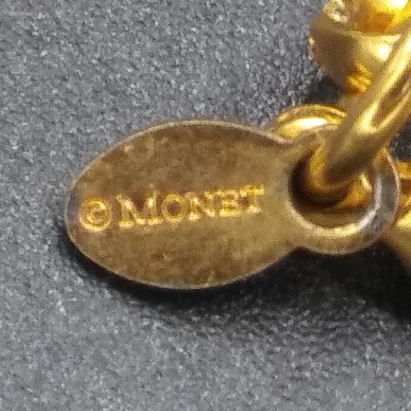 Monet Vintage Gold Chain Link Necklace - Picture 3 of 3